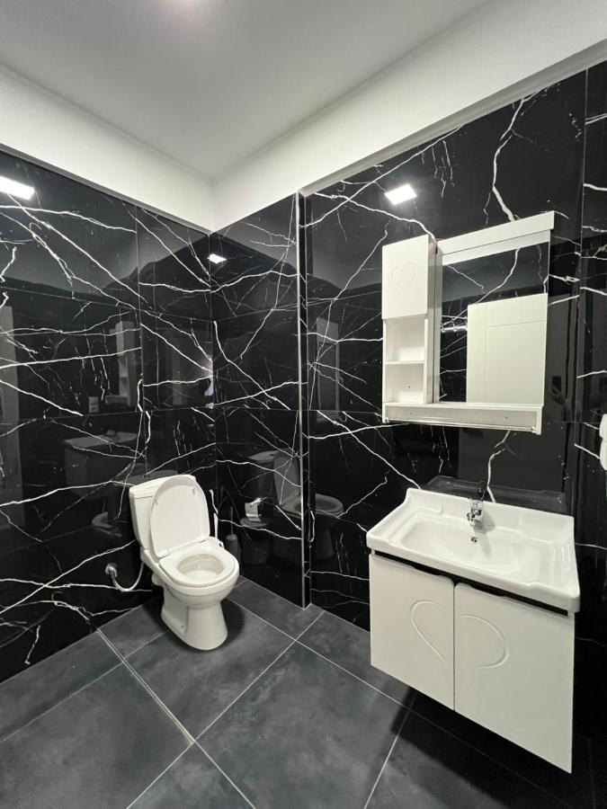 Harmony Apartments ซารานเดอ ภายนอก รูปภาพ