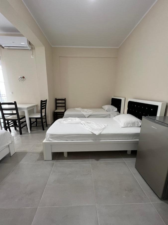 Harmony Apartments ซารานเดอ ภายนอก รูปภาพ