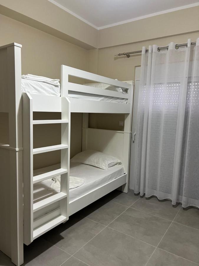 Harmony Apartments ซารานเดอ ภายนอก รูปภาพ